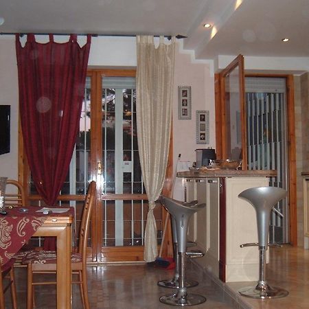 Casa Vacanza Gaudenti Bed and Breakfast Roma Exterior foto